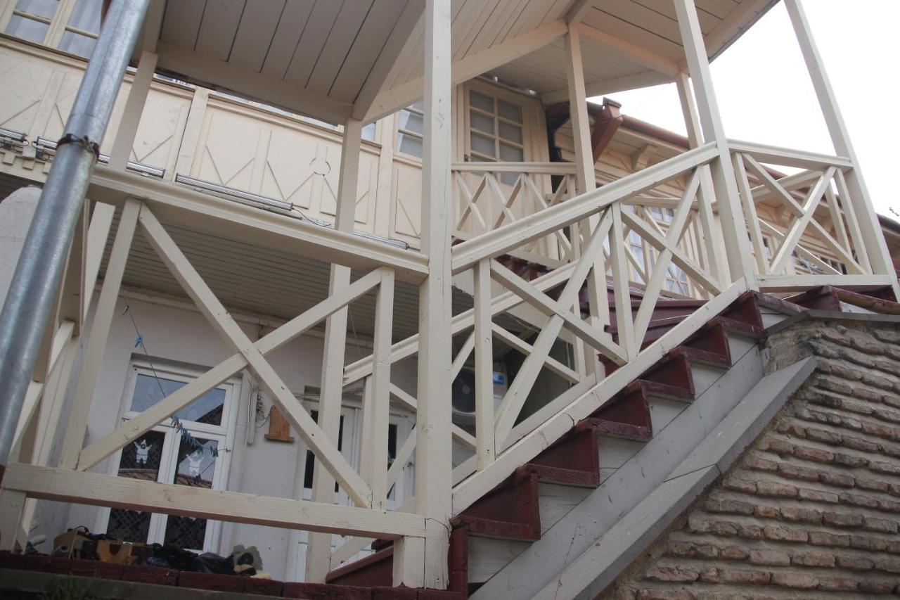 M & L Old Tbilisi Apartment Bagian luar foto