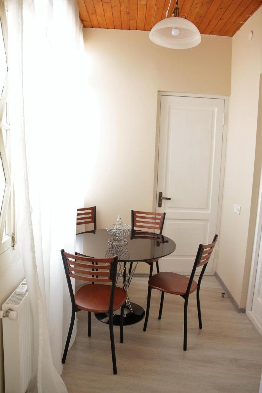 M & L Old Tbilisi Apartment Bagian luar foto